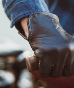 Iron & Resin The Driver Glove