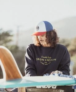 Iron & Resin Field Fleece All Apparel