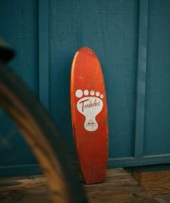 Iron & Resin All Apparel Hallow Shirt