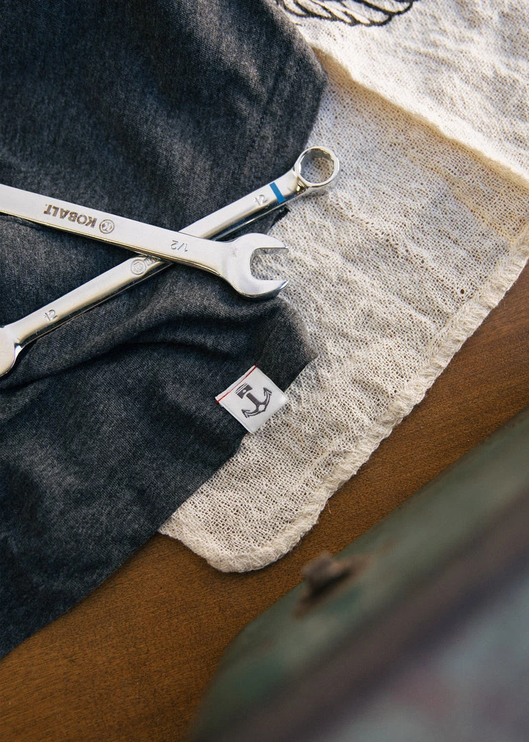 Iron & Resin Force Of Nature Pocket Tee 5 Iron & Resin Force Of Nature Pocket Tee