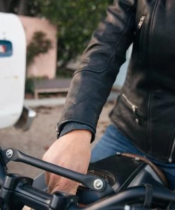 Iron & Resin Trinity Jacket