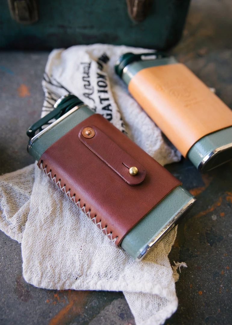 Iron & Resin X Brigg Leather Supply All Apparel Brigg Leather Supply X InR Heritage Flask 5 Iron & Resin X Brigg Leather Supply All Apparel Brigg Leather Supply X InR Heritage Flask