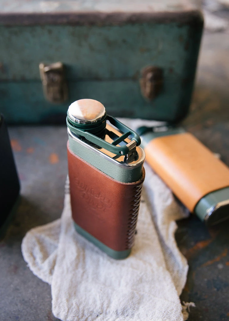Iron & Resin X Brigg Leather Supply All Apparel Brigg Leather Supply X InR Heritage Flask 7 Iron & Resin X Brigg Leather Supply All Apparel Brigg Leather Supply X InR Heritage Flask
