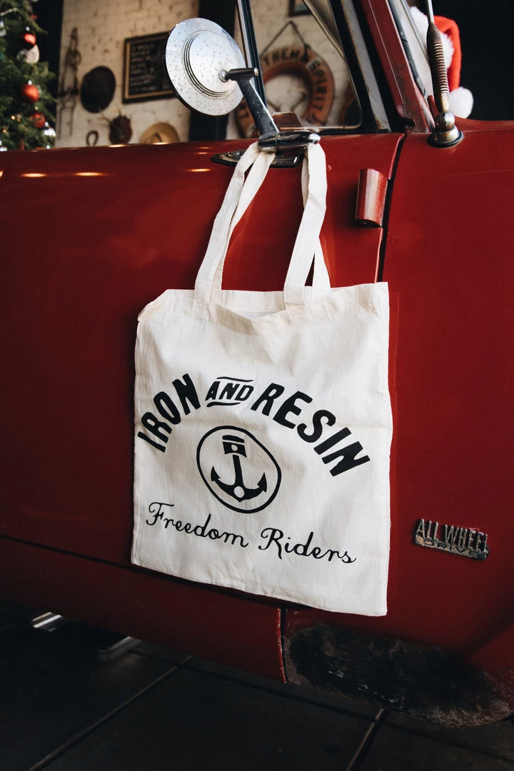 Iron & Resin Market Tote Bag 1 Iron & Resin Market Tote Bag