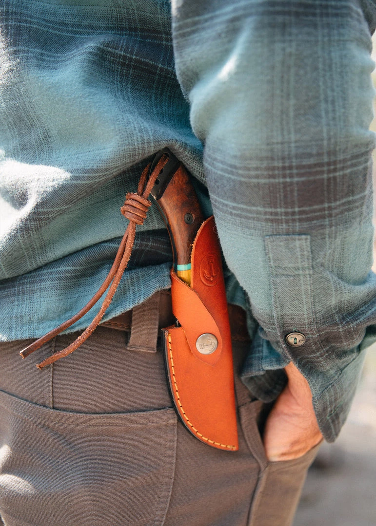 Iron & Resin Skinner Knife All Apparel 2 Iron & Resin Skinner Knife All Apparel