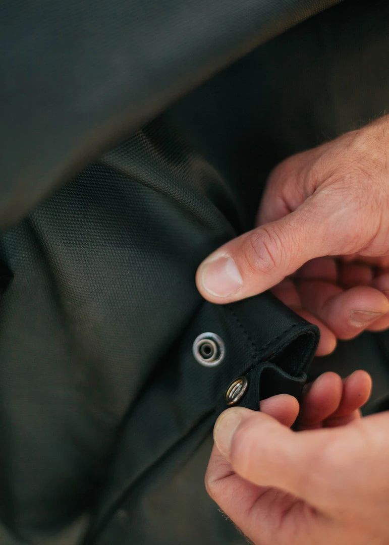 Iron & Resin All Apparel Moto Pannier Bag 6 Iron & Resin All Apparel Moto Pannier Bag