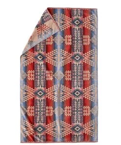 Pendleton Woolen Mills Pendleton Canyonlands Desert Sky Oversized Jacquard Towel All Apparel