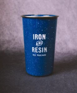 Iron & Resin Pioneer Pint Glass