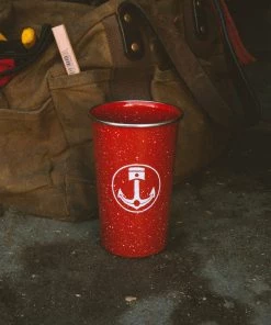 Iron & Resin Pioneer Pint Glass