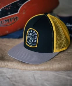 Iron & Resin All Apparel Scavenger Hat