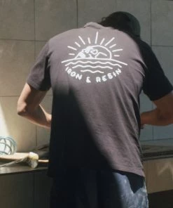 Iron & Resin All Apparel Skull Island Tee