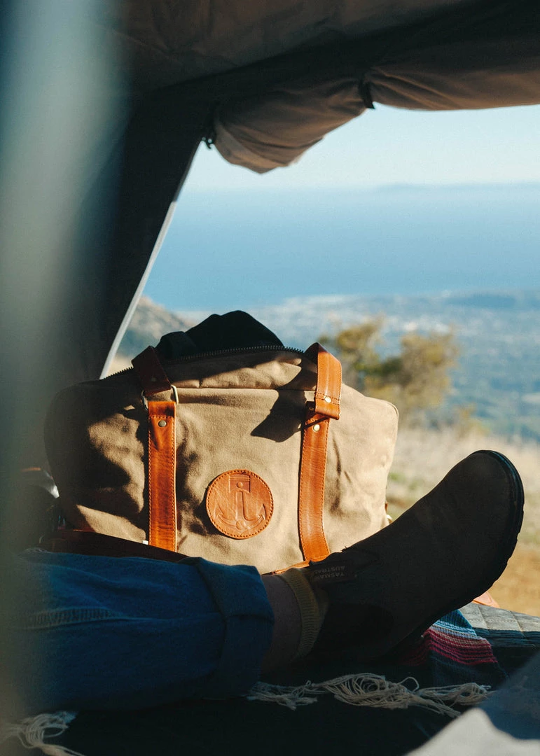 Iron & Resin The Getaway Bag 4 Iron & Resin The Getaway Bag