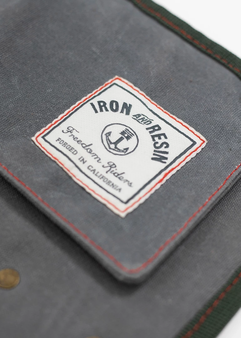Iron & Resin All Apparel Tool Roll 3 Iron & Resin All Apparel Tool Roll