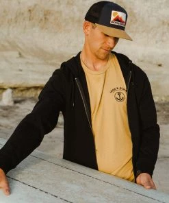 Iron & Resin All Apparel Vista Hat